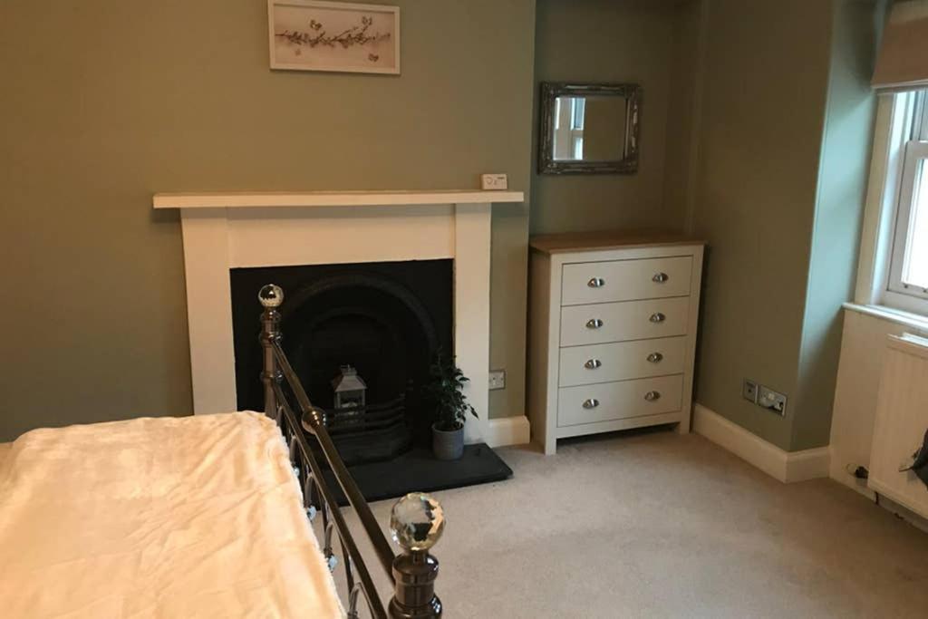 8A Tweed Cottage, Just Off The High St In Peebles Exterior foto