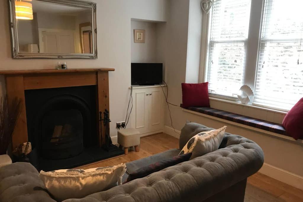 8A Tweed Cottage, Just Off The High St In Peebles Exterior foto